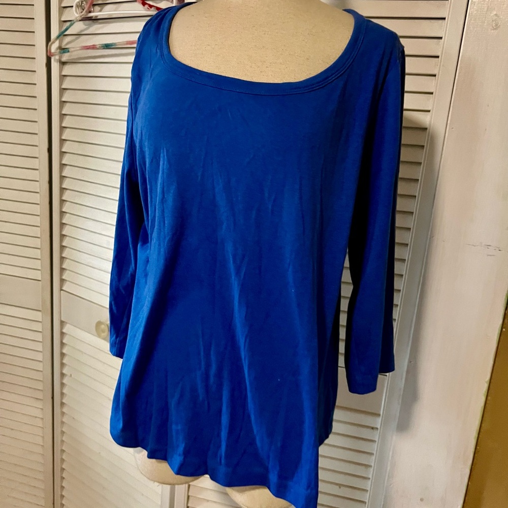 Classic Women's Scoop Neck Long Sleeve Top - Royal Blue
